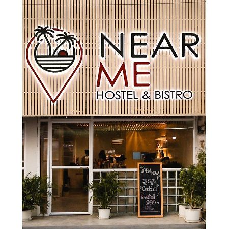 Near Me Hostel And Bistro كو تاو المظهر الخارجي الصورة